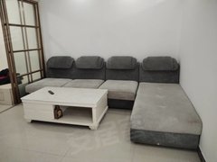 驻马店驿城大商新玛特市中心医院旁,带天然气电梯房精装修家具家电齐全拎包入住出租房源真实图片