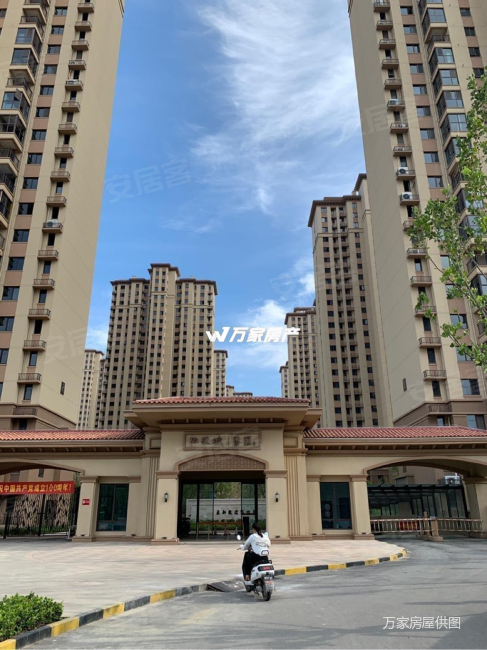 偃师亚新橄榄城(三期)3室2厅1卫116.12㎡南北76万