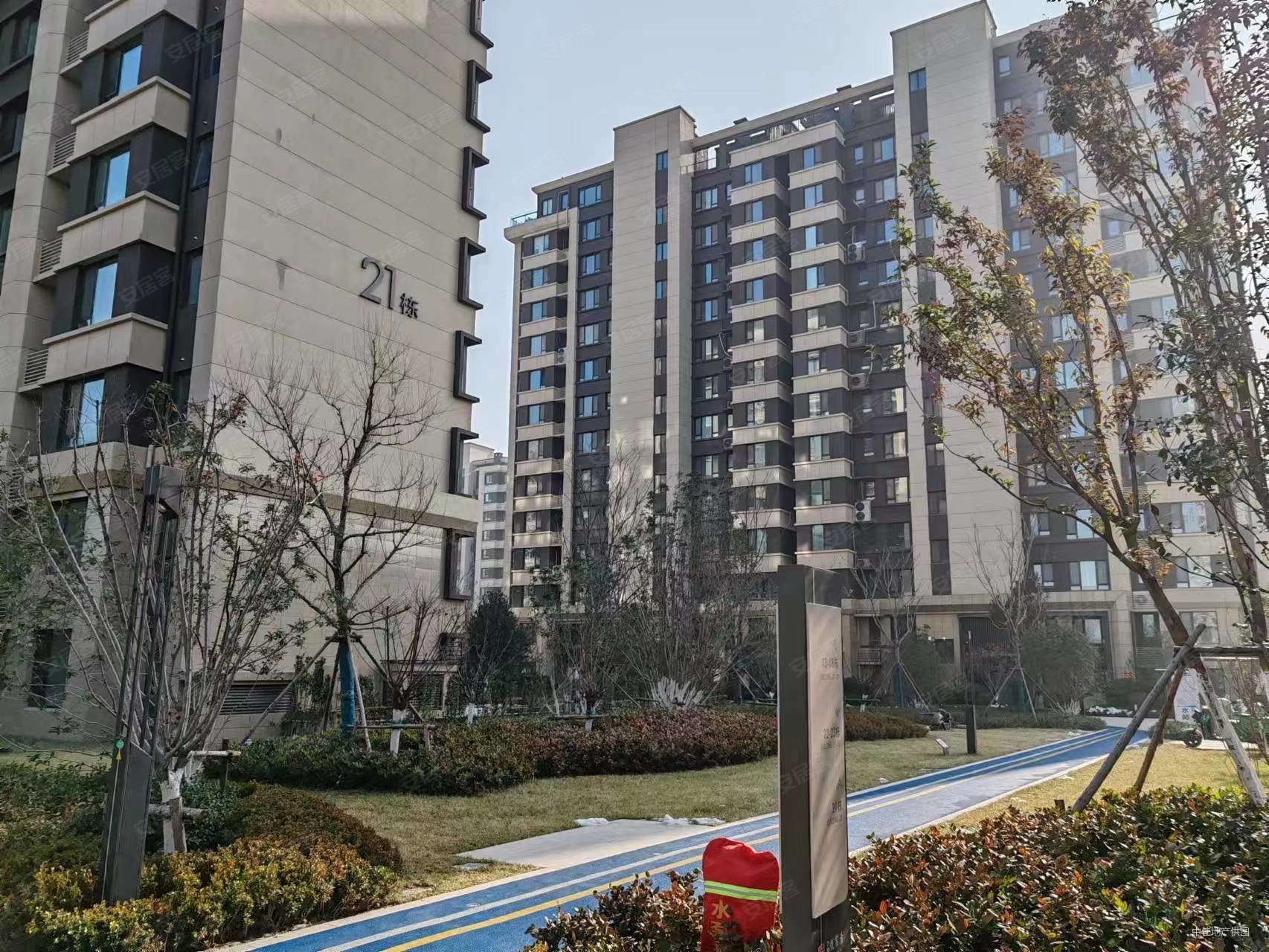 南益名悦常清3室2厅2卫132.7㎡南北120万