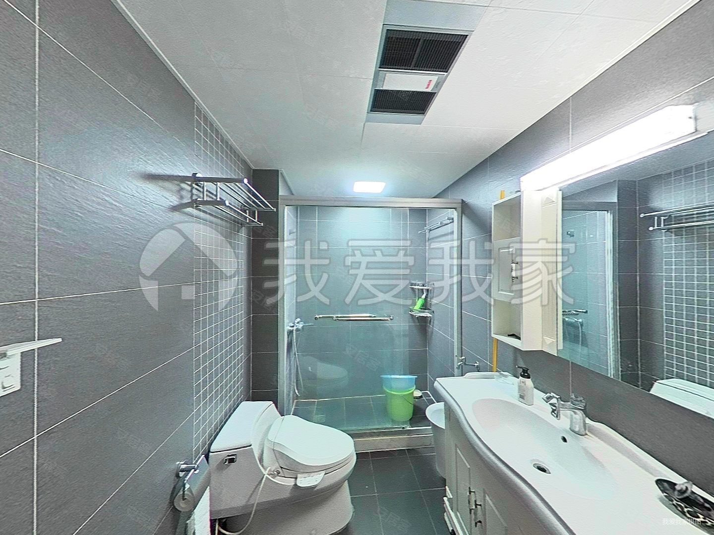 欣宏嘉园2室2厅1卫100.61㎡南880万