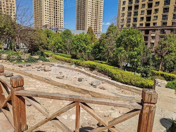 【多图】融城昆明湖瑞园(五),茨坝租房,瑞园2房 900一个月 带家具