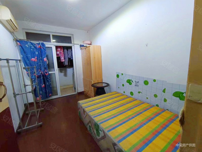 包河苑区a2室交通方便对面房主急着用钱