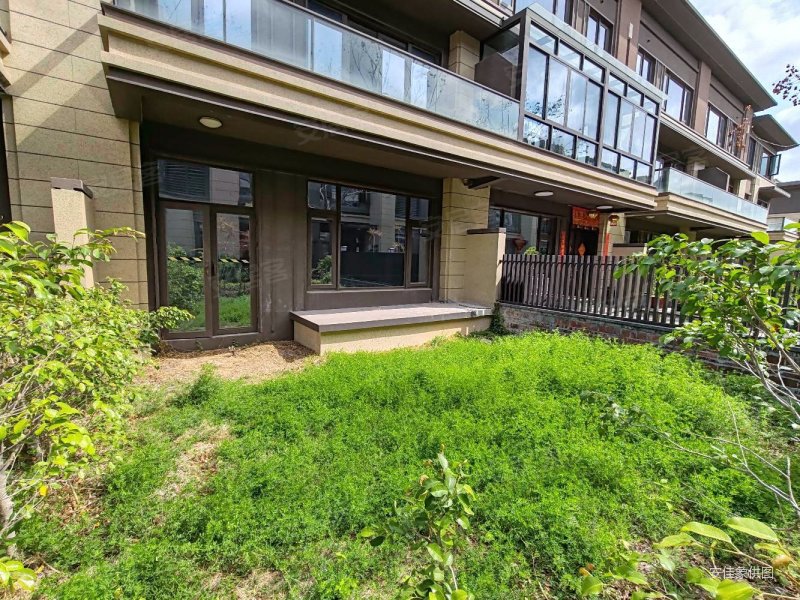 融创晋江印别墅