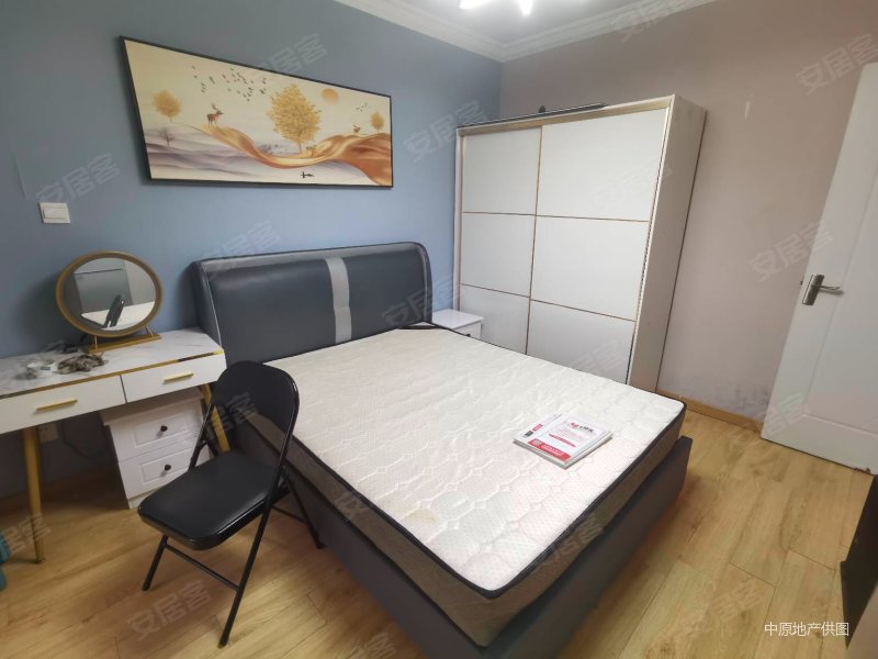 嘉海雅苑地铁600米电梯中区楼层精装修双南两房