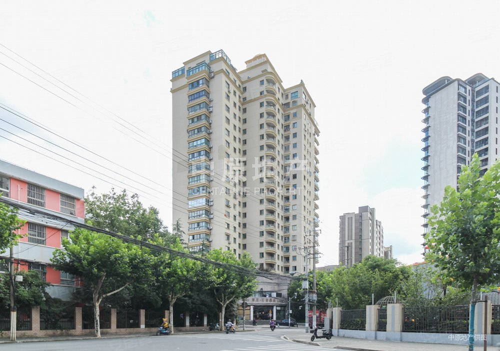 景江公寓2室2厅1卫113.99㎡南880万