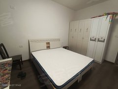 安陆城区安陆城区新河社区 2室2厅1卫 100平 精装修 1000元月出租房源真实图片