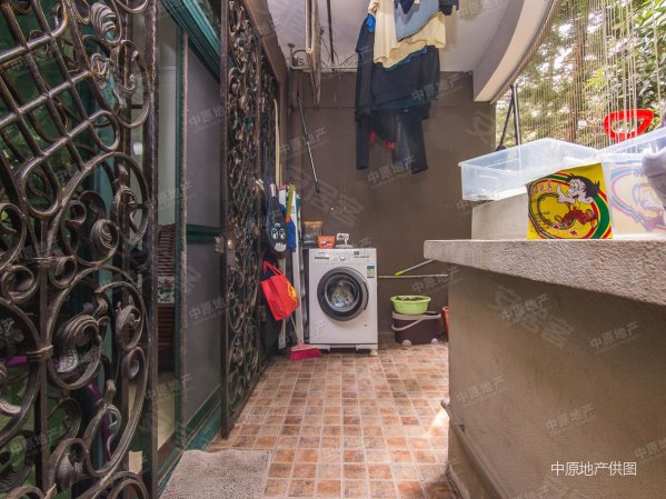 一辉小高层 南北通套内面积大 使用性高 诚心出