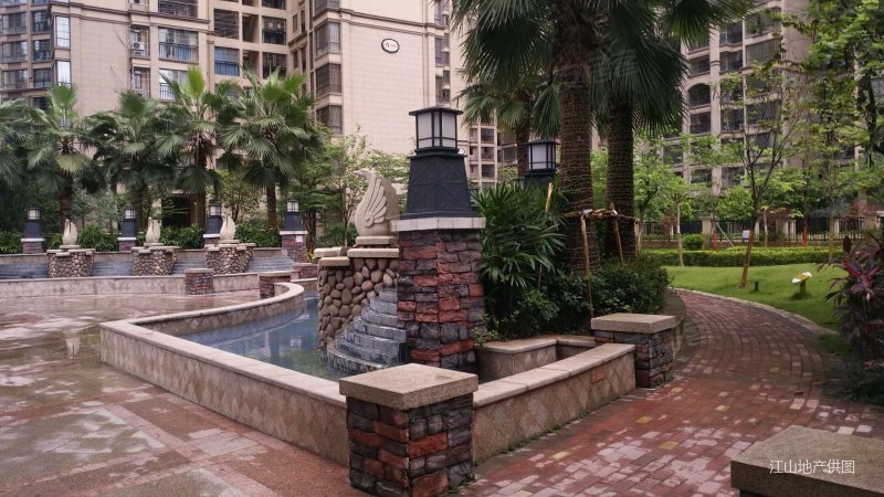 莱茵鹭湖精装4房2卫拎包入住户型方正通透明亮低于市场