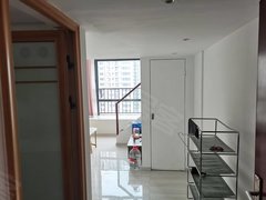 阳江江城新都汇文华新天地 复式一房 带中空厅 天燃气明火煮饭 现场实图出租房源真实图片