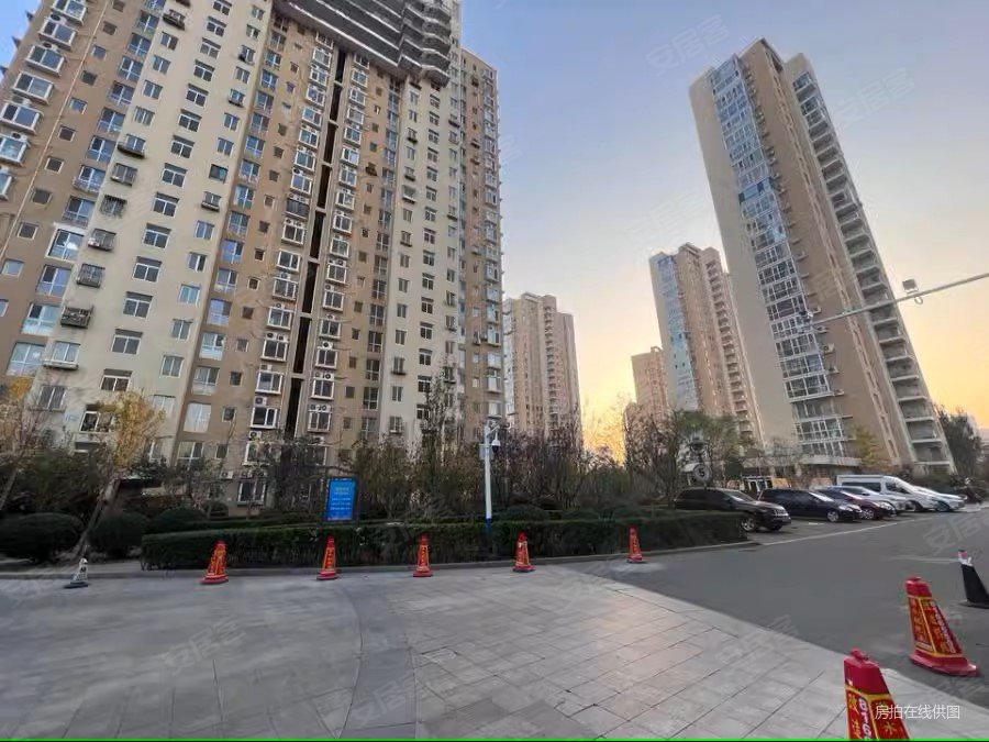 法拍房康城133平东明厅双南卧308万起拍高楼层可贷款