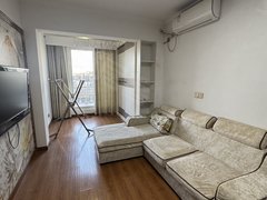 大丰大中大中城区中凯精装修朝北公寓 带大平台 1室1厅 随时看房出租房源真实图片