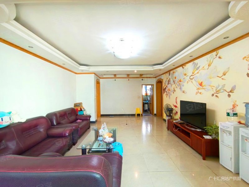 郫县一中旁套四双卫2楼大客厅不临街近地铁6号线