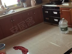 射阳射阳城西后羿公园凤兴公寓 6室3厅2卫出租房源真实图片