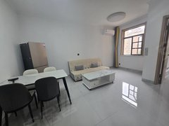 龙口南山丁冇街壁挂炉取暖,空调冰箱洗衣机全新,拎包入住精装修出租房源真实图片