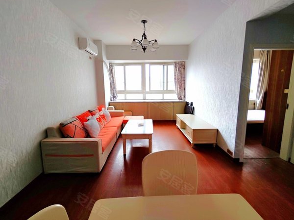 重庆九龙坡石桥铺西部商城石桥铺电脑城 精装修一室一厅 出门就是地铁