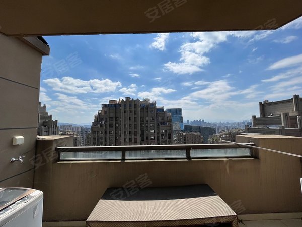 保利香槟国际 顶楼复式 办公出租 四房两卫 4号线,晋安租房-福州58