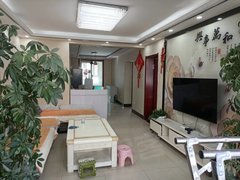 喀什喀什市喀什城区汇城小区多层一楼，两室精装，家具家电齐全，拎包入住出租房源真实图片