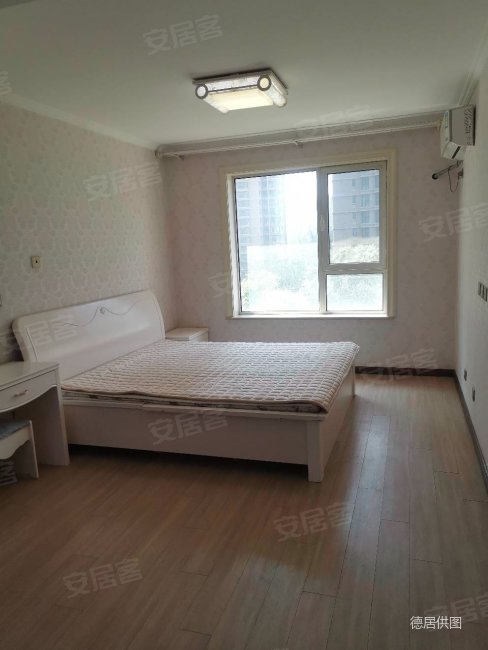 急售燕郊天洋城南区南北通透三居118平采光好