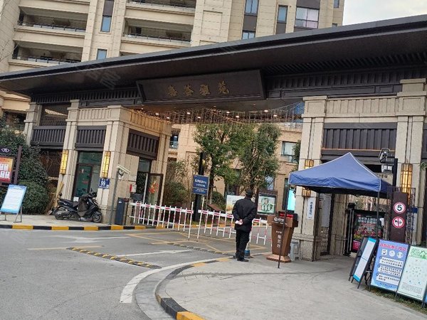 【多图】禹洲嘉荟星岛,望亭租房,禹州嘉荟星岛有主卧出租,无中介费