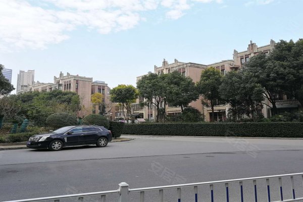 世茂东壹号(别墅)