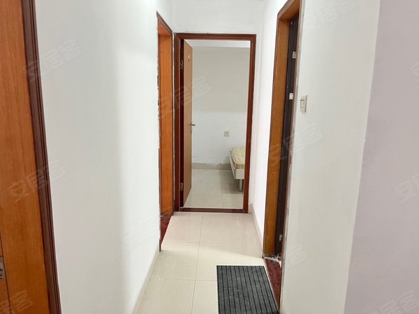 广州天河粤垦金坤花园一周必租 金坤花园,性价比超高 精装三房,家私