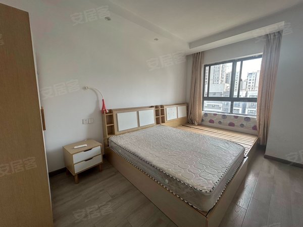 富阳宝龙城市广场(公寓住宅) 3室2厅1卫 南北通透,富阳租房-杭州58