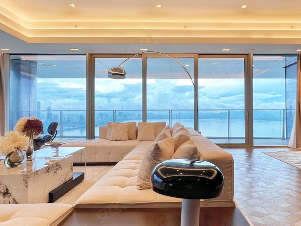 深圳南山后海深圳湾一号新出总裁好房!