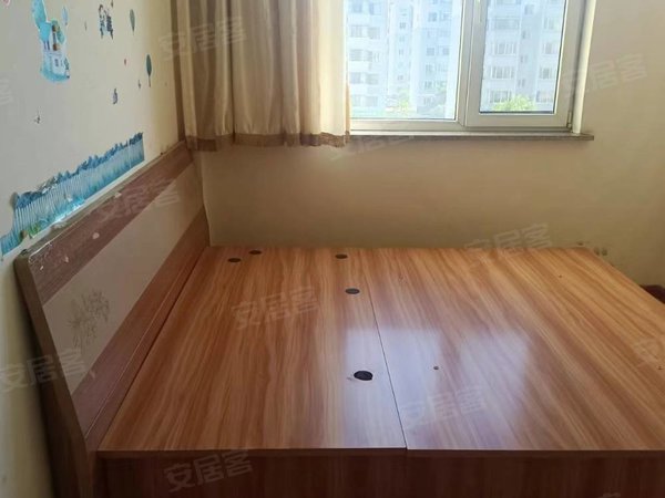 阜新细河细河城区龙泽雅苑可短租龙泽雅苑3楼稀有房源拎包入住交通便利出租房源真实图片