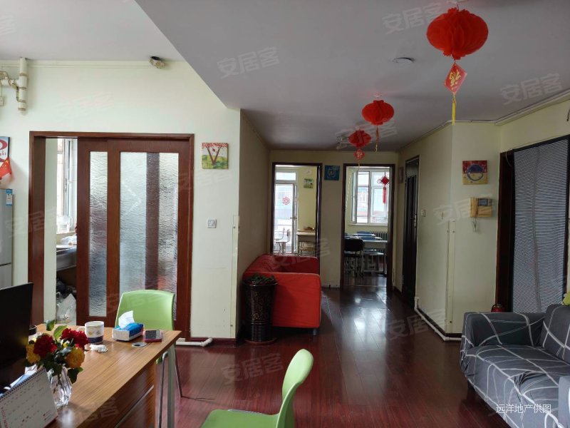 39中 风景 花香维也纳70年的住宅手续南北通透单价低