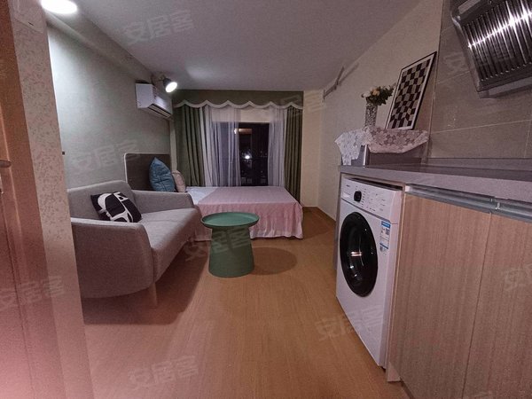 广州黄埔开发东区万荟珑寓万荟珑寓 南岗万达广场旁 30平温馨小家出租