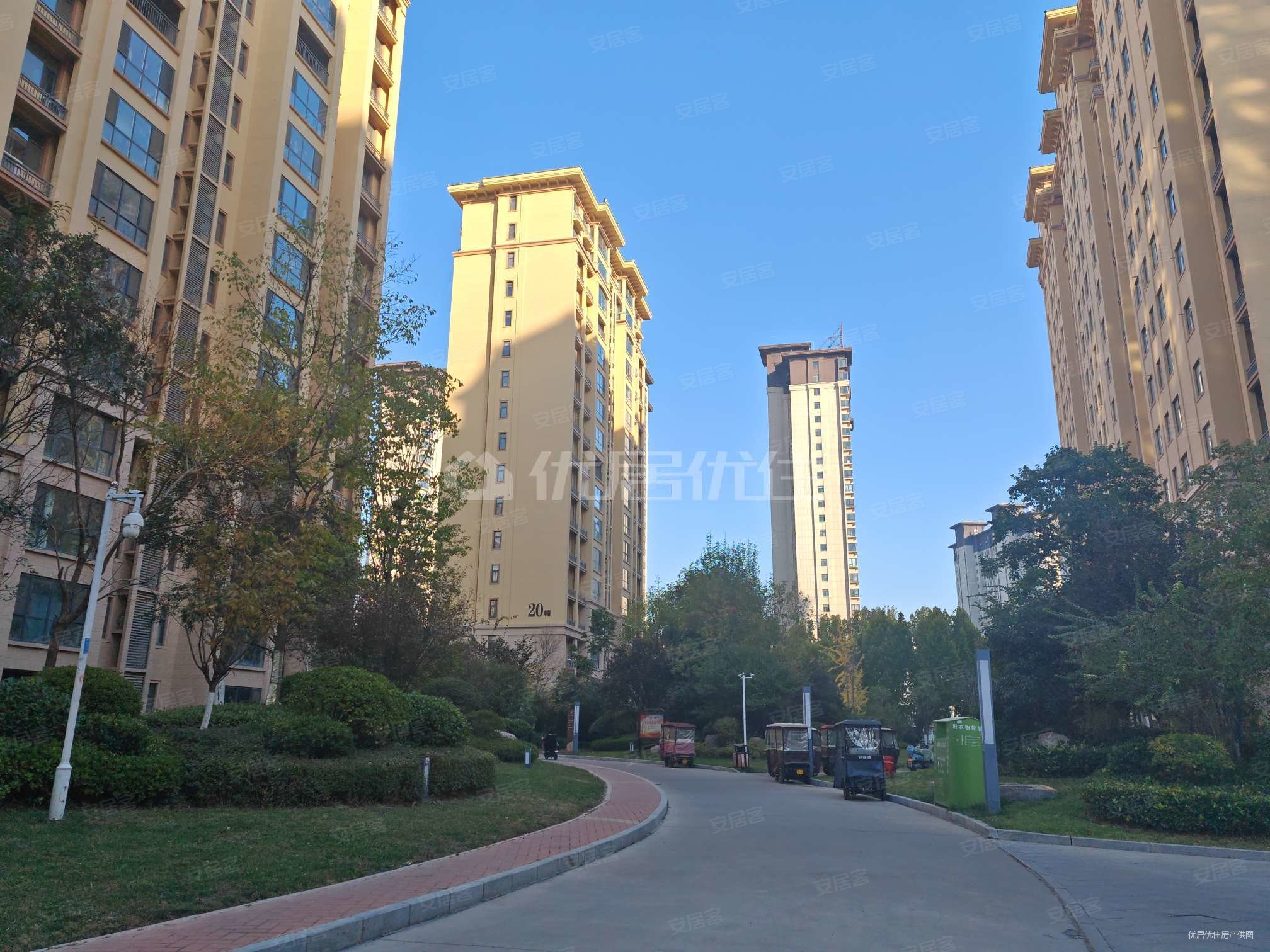 精装亿隆滨湖新城3室126平南北通透110万元楼