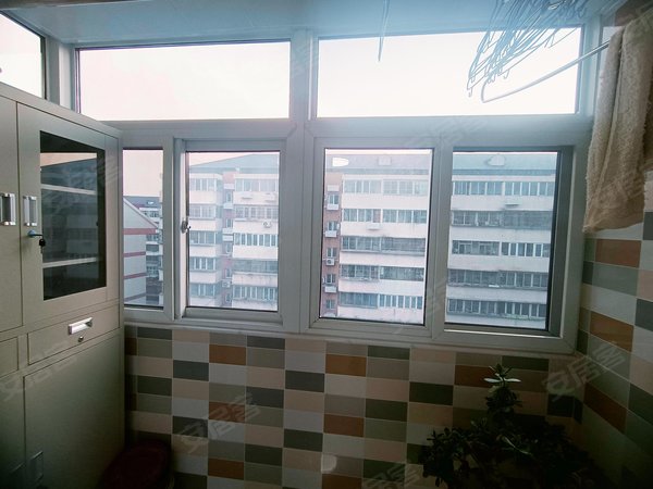 北京怀柔怀柔城区东园小区东园小区 精装修 紧邻一小 停车方便 购物