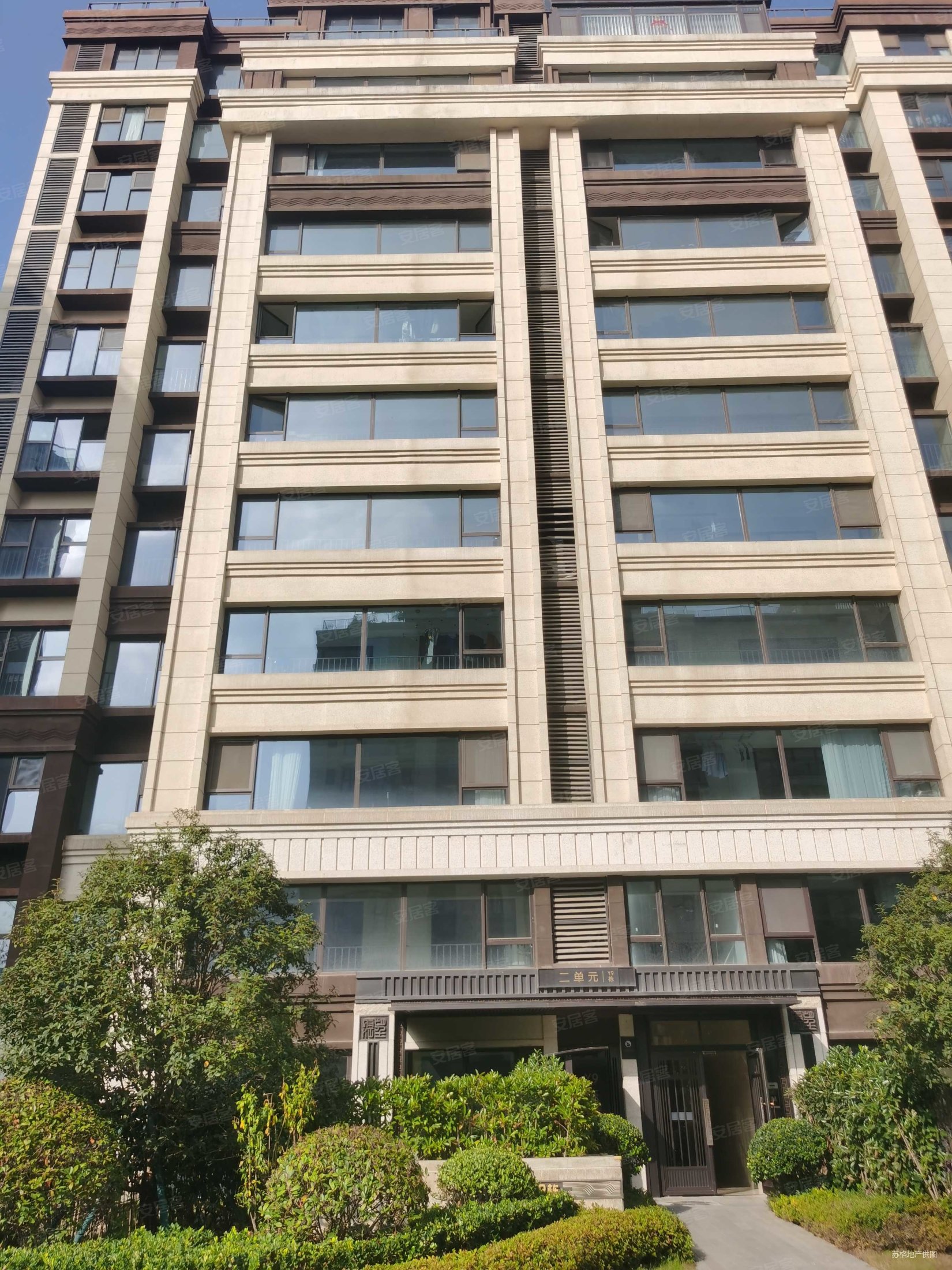 房型经典,看房方便,望江台璟宸二手房,560万,6室3厅,4卫,468平米-合肥