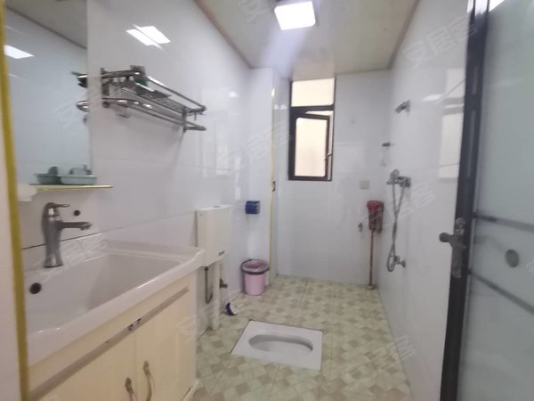 巴中经开区兴文乐湾首府市民之家旁 精装三室两厅两卫出租 家具家电齐全 拎包入住出租房源真实图片