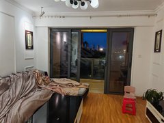 泉州丰泽东海湾东海湾御花园 3室2厅2卫  电梯房 精装修111平米出租房源真实图片