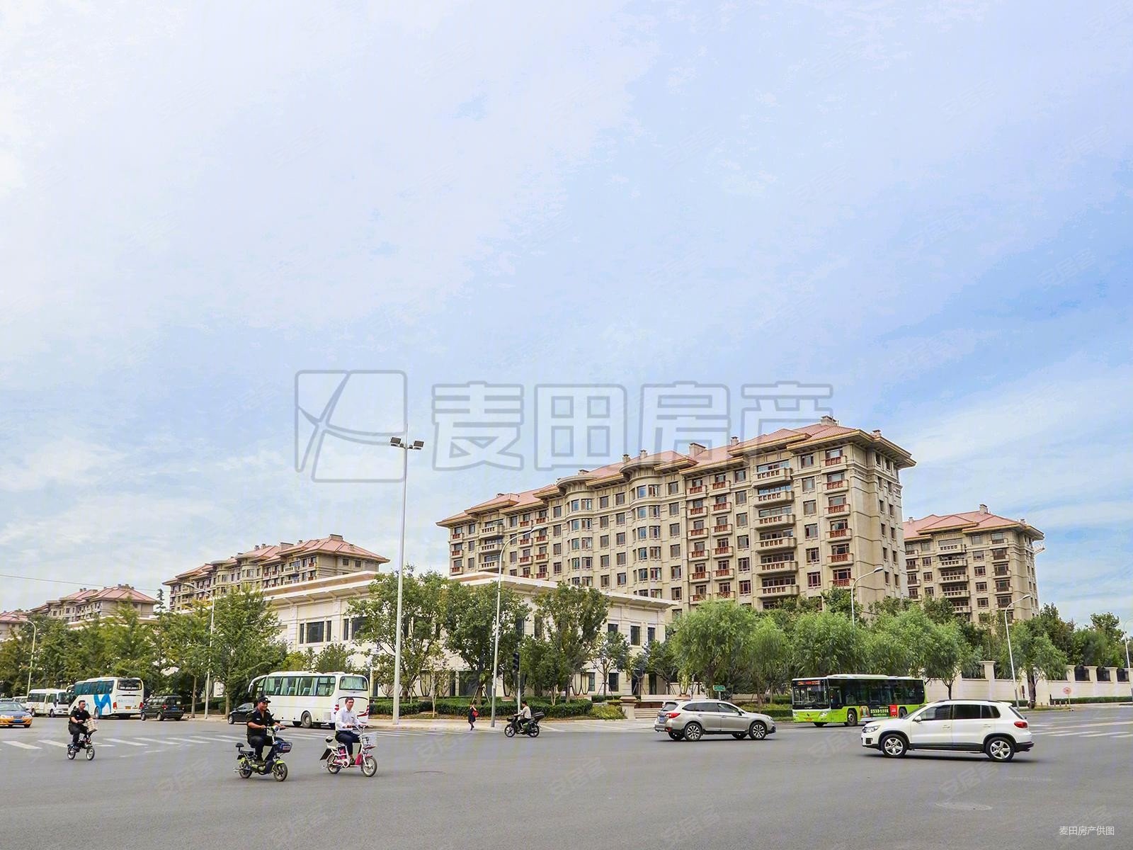 楼龄新 精装修,泛海世家西府二手房,6500万,4室2厅,4卫,372平米-北京