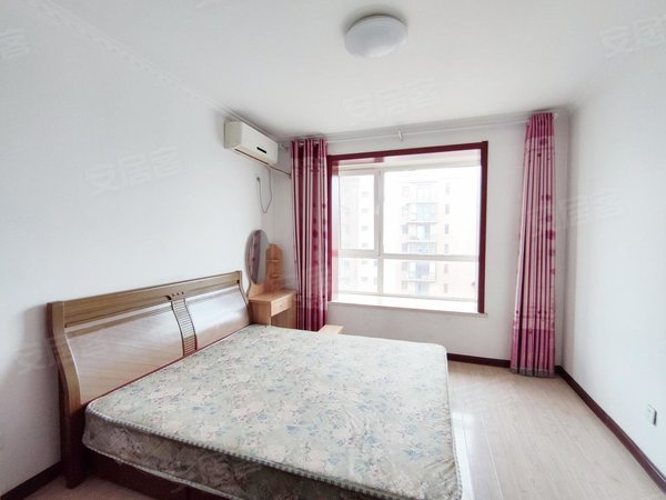 青岛城阳家佳源都霖馨苑都霖馨苑 2室1厅0卫  电梯房 精装修75平米