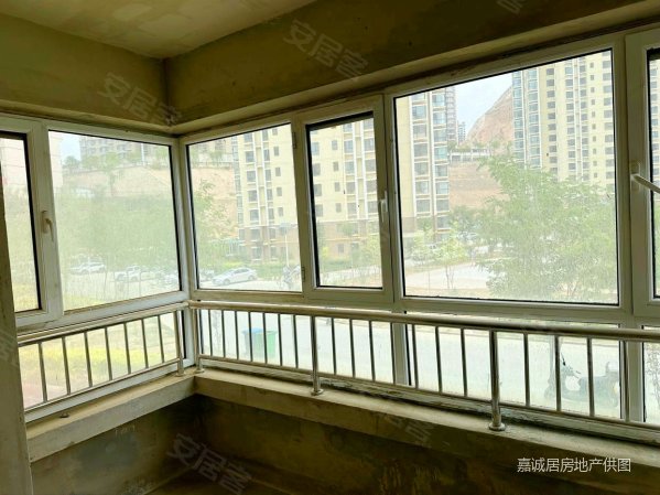 海盛花园电梯新房出售户型方正采光视野也无遮挡看房方便