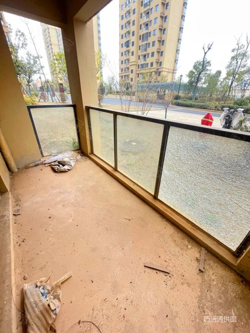 九溪嘉园房产证以下随时过户门头100多平院子可议价