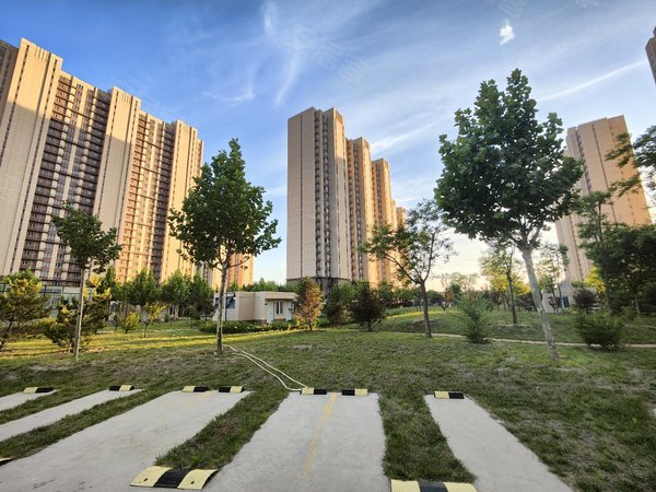 北京朝阳豆各庄丽景嘉苑黑庄户 豆各庄 丽景嘉苑精装3居 地砖 随时