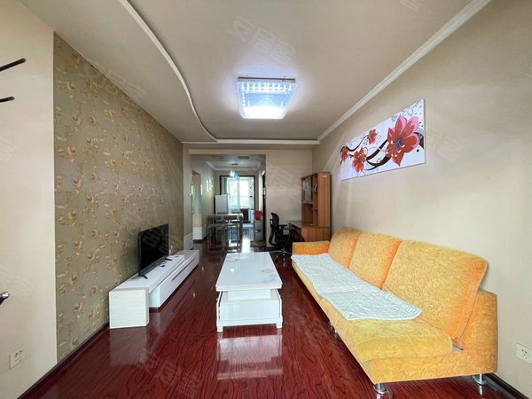 乌鲁木齐新市鲤鱼山路鲤鱼山花园小区医学院旁 家电齐全 拎包入住