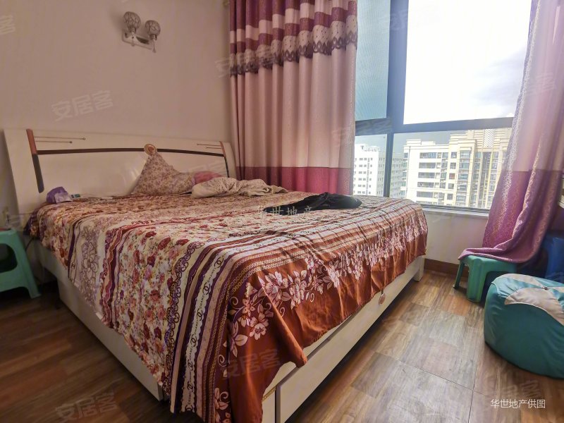 雄飞生活广场3室2厅1卫90.27㎡南北140万