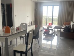 北流北流城区城区城南马岭初中马岭小学旁边，盛意丽城，4房精装修出租房源真实图片