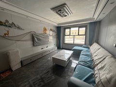 喀什喀什市喀什城区东城豪华装修三室 全新家具家电齐 随时可以入住出租房源真实图片