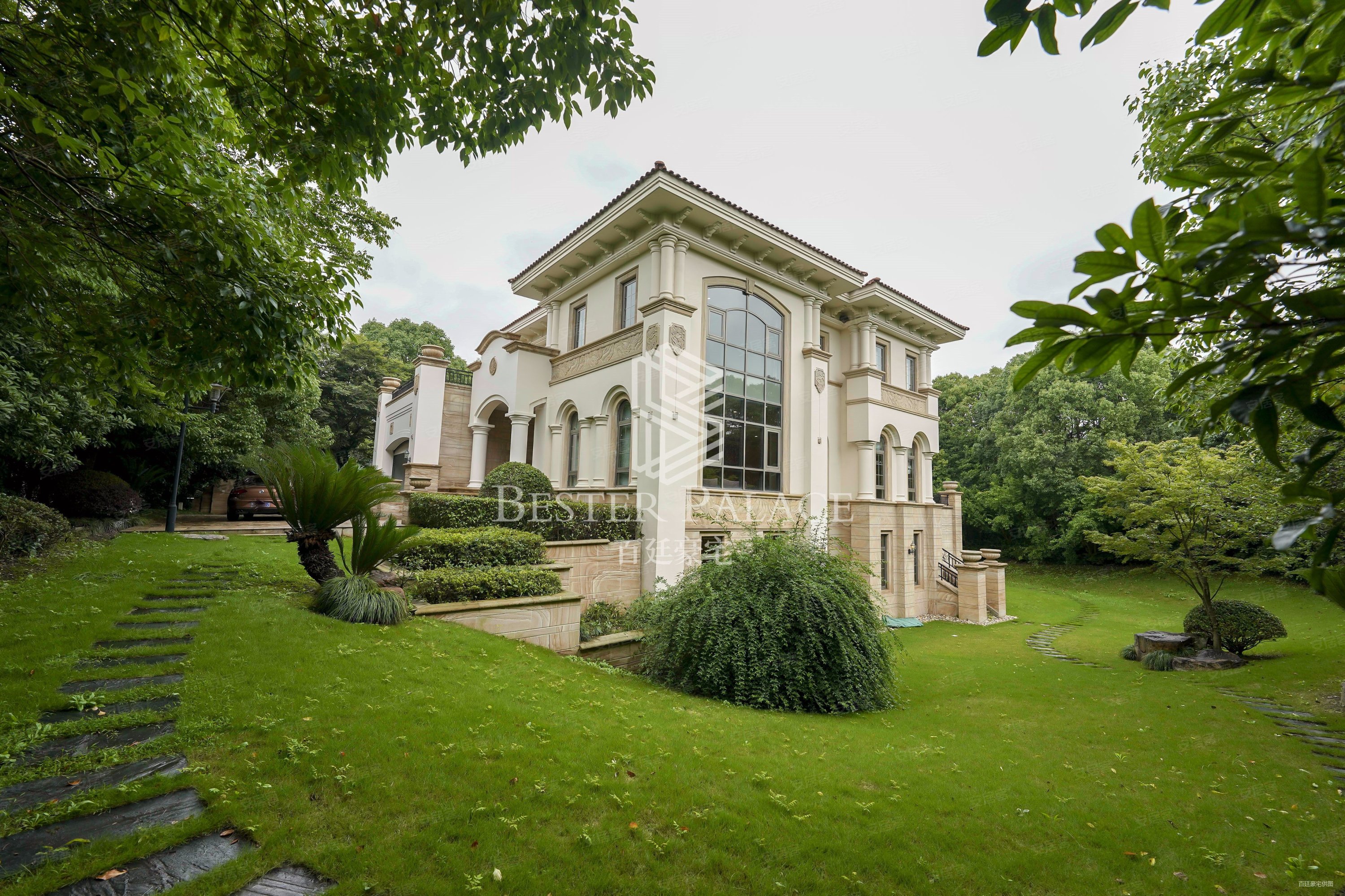 传世大宅 庄园别墅 距离内环 近 机场3 陆家嘴20,合生东郊别墅(一期)