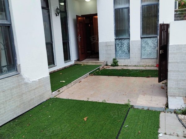 深圳龙岗龙岗中心城中央悦城中央悦城叠墅大4房带私家花园拎包入住