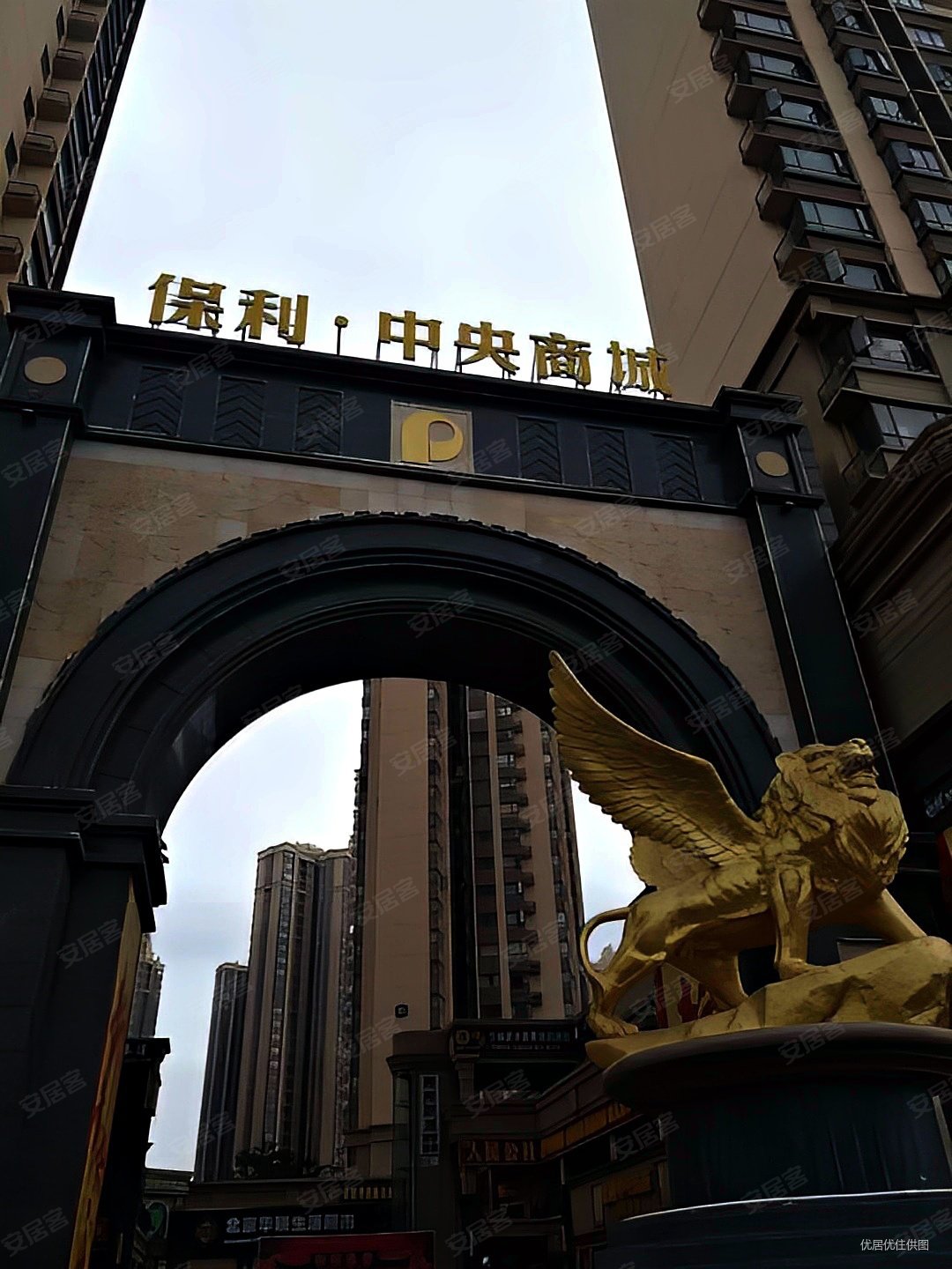 江南区五一路保利城90平三房两厅南北通透看房方便