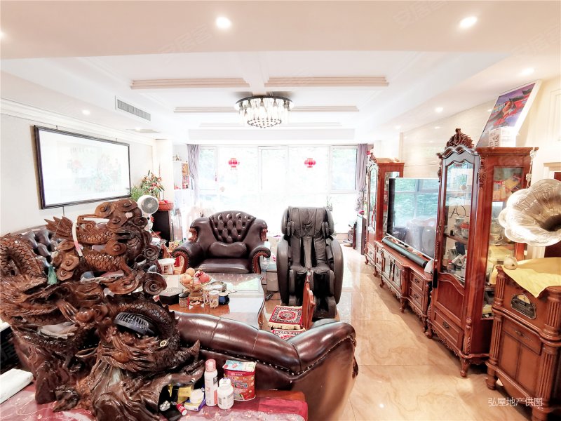 银丰花园4室2厅2卫188.7㎡南北485万