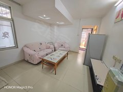 韶关武江西河粤北医院对面区政府旁边3楼多套一房一厅出租,有wifi可停车出租房源真实图片