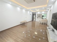 深圳宝安松岗松岗 联投 天虹商超旁 三房 月租4500 通风好 拎包入住出租房源真实图片